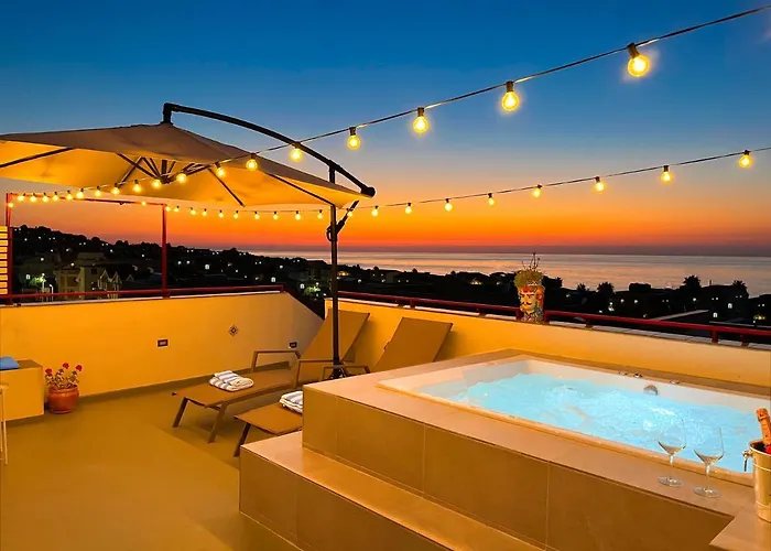 Duca D'aosta Terrace, Skypool & Sauna Акведольчи