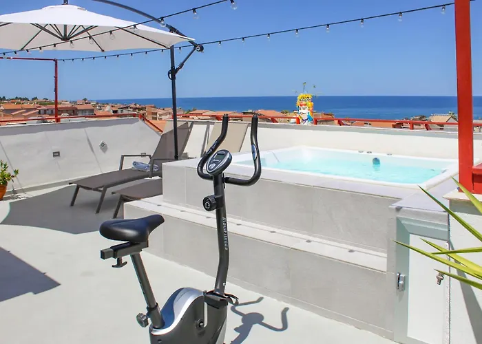 Апартаменты Duca D'aosta Terrace, Skypool & Sauna Акведольчи